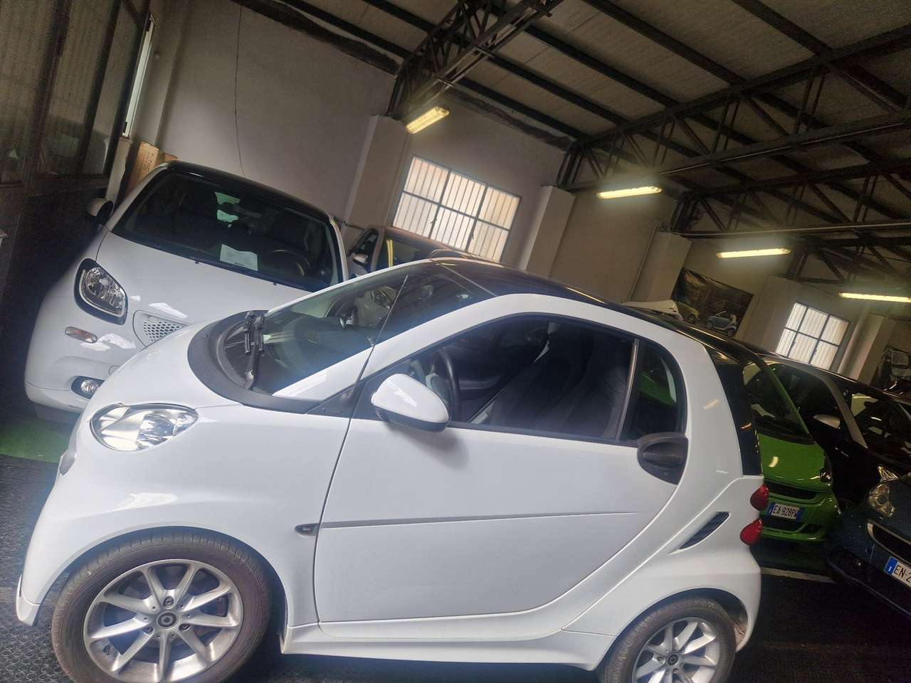 smart forTwo passion 2013 total white motore revisionato