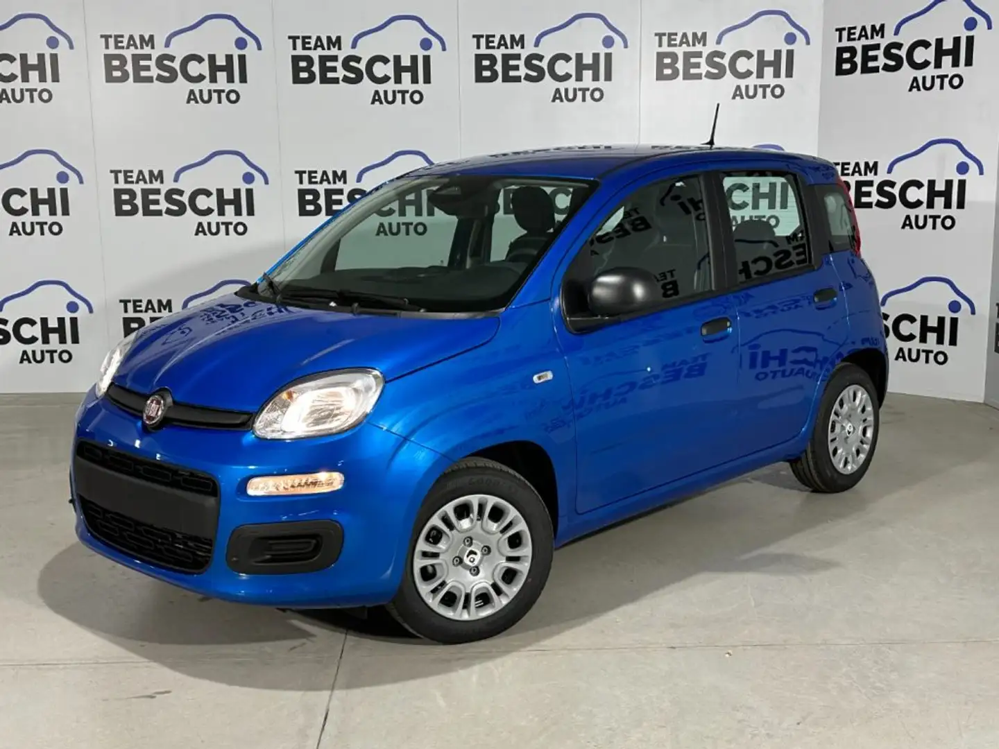 Fiat New Panda 1.0 FireFly 70CV Hybrid 5Posti Albastru - 1