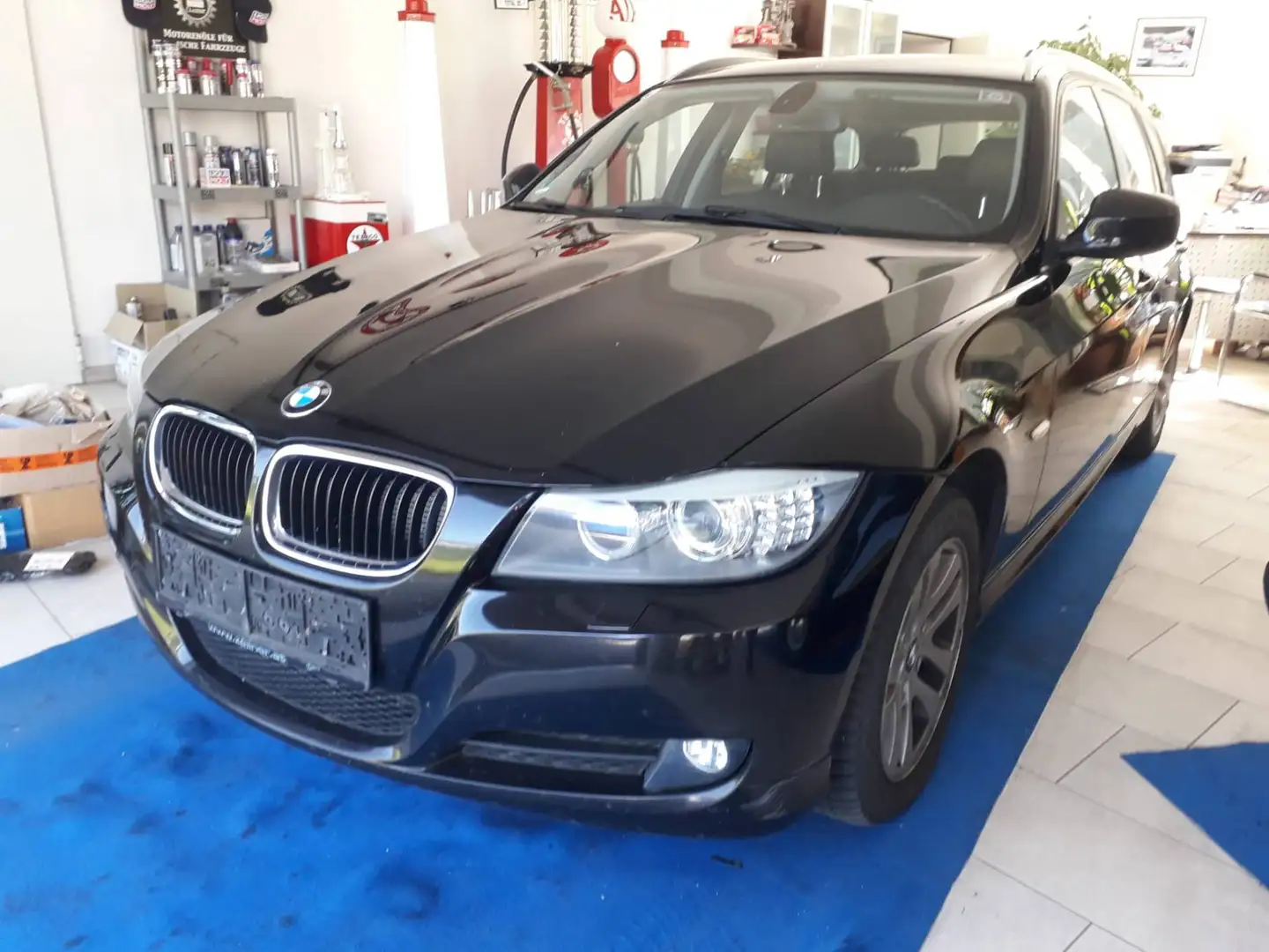 BMW 320 d touring Negro - 1