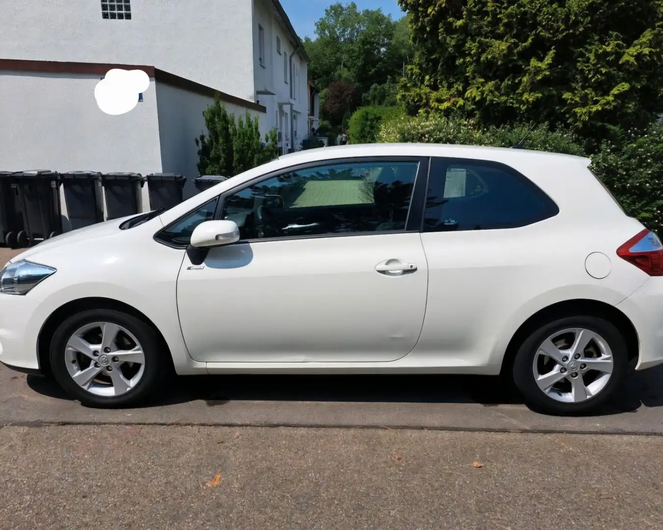 Toyota Auris Basis Fehér - 1