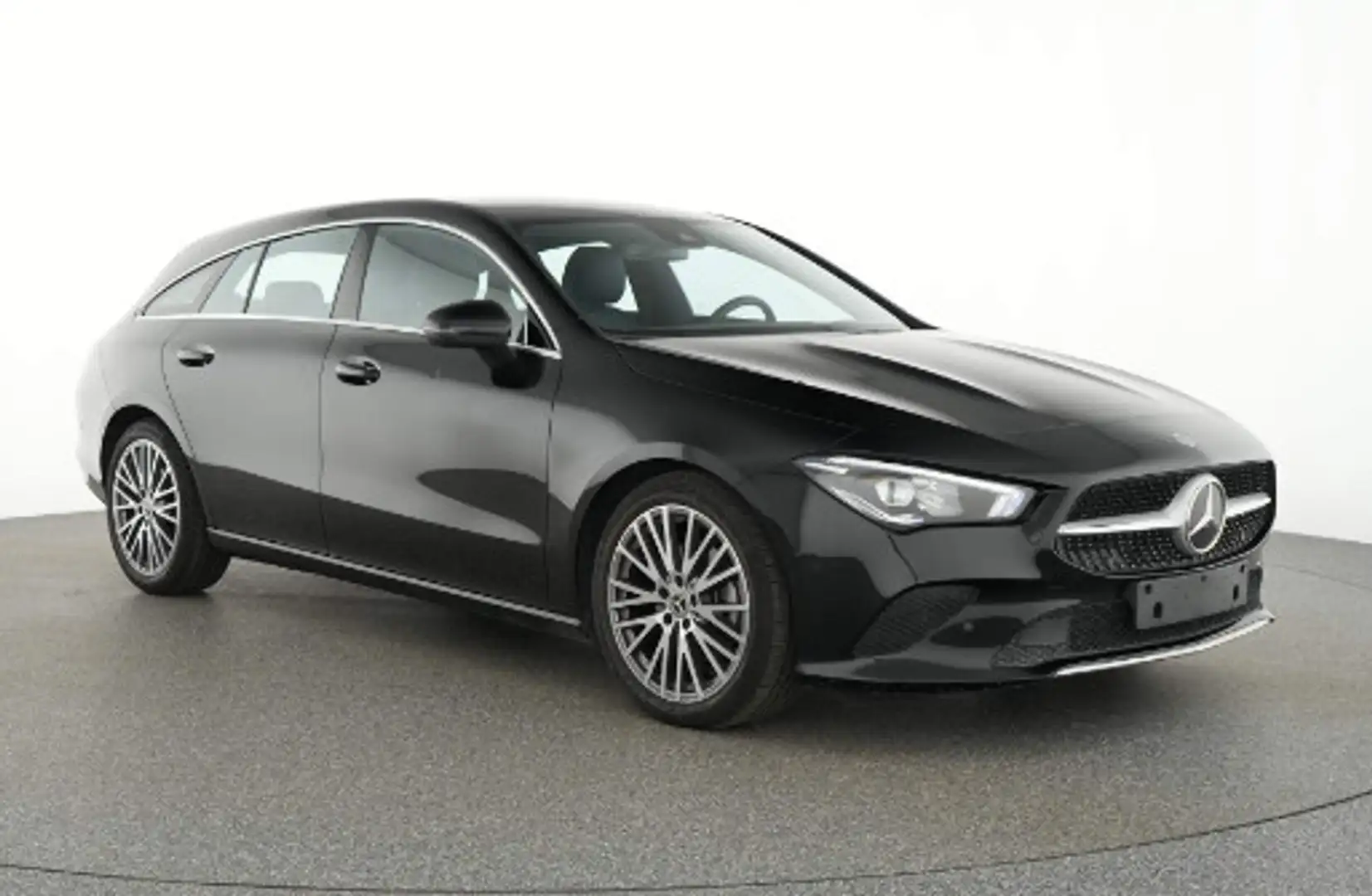 Mercedes-Benz CLA 180 CLA180d Shooting Brake Noir - 2