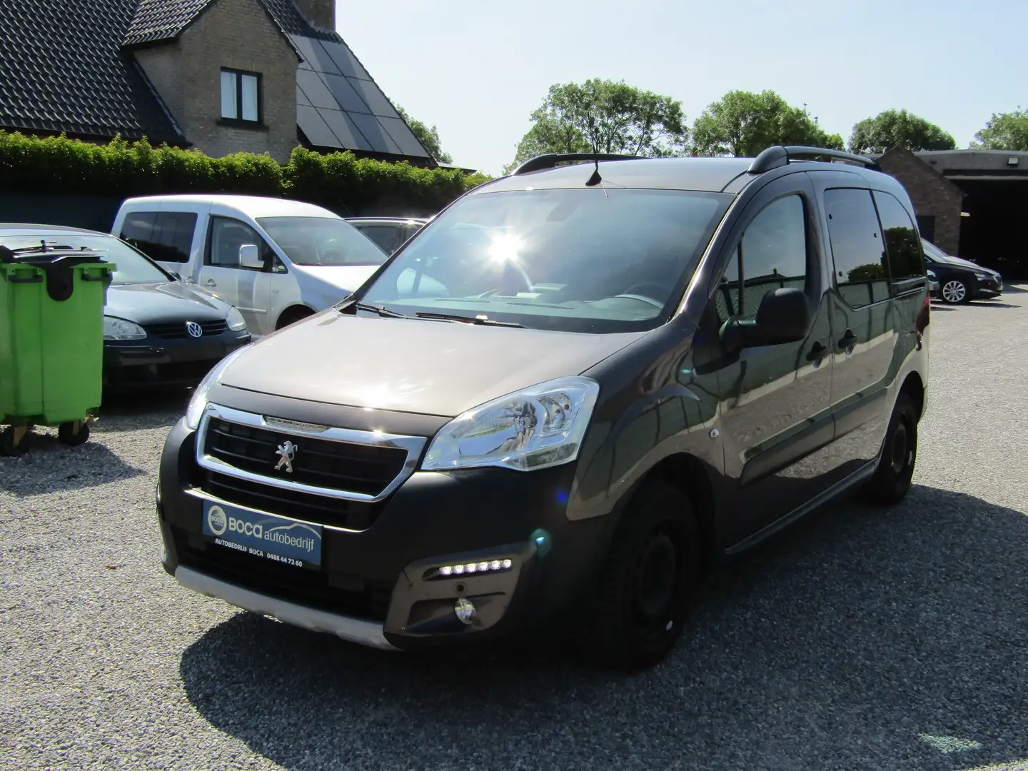 Peugeot Partner Tepee 1.6 BlueHDi Style S Bruin - 1
