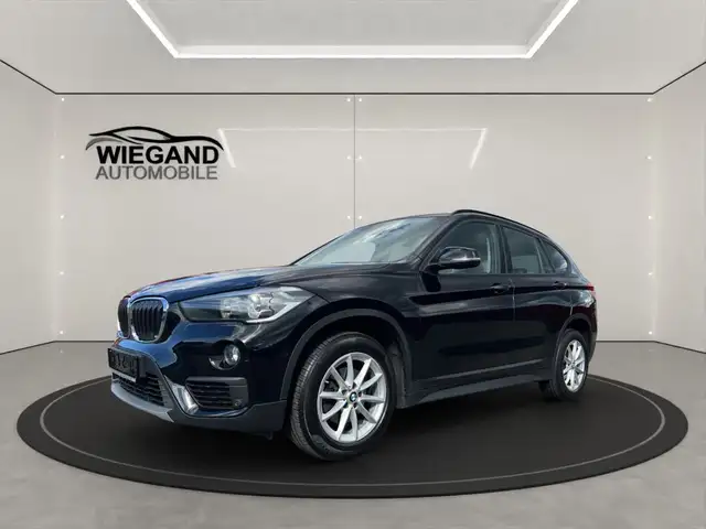 BMW X1 sDrive18i Advantage +SHZ+SPORTSITZE+