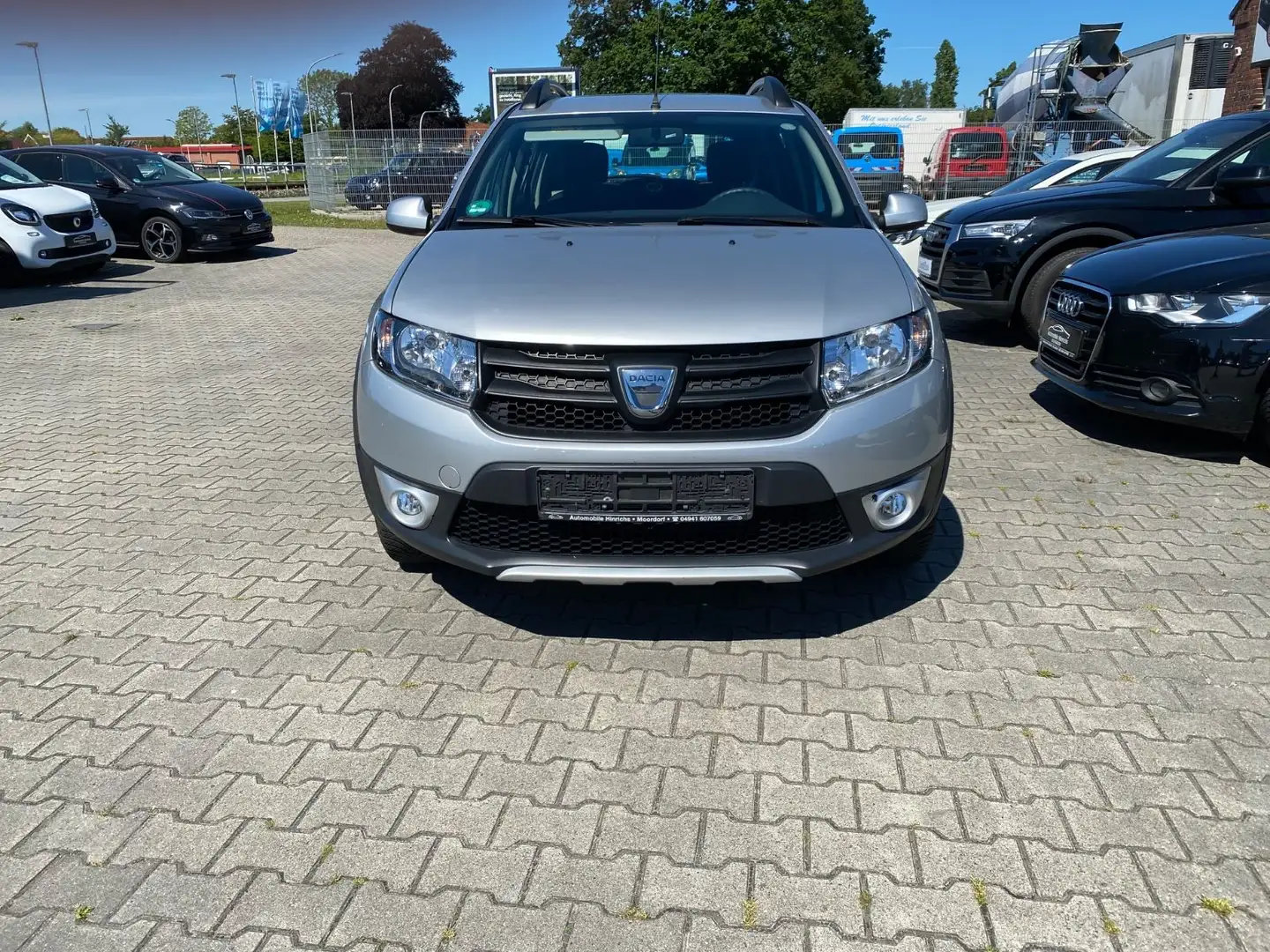 Dacia Sandero II Stepway Ambiance Серебристый - 2