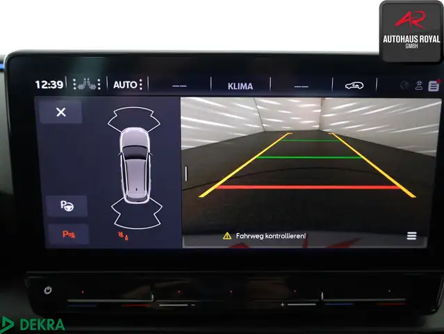 Cupra Leon view 15
