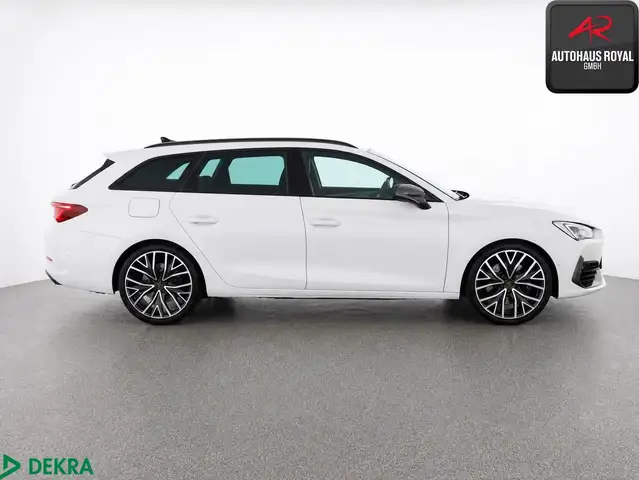 Cupra Leon view 6