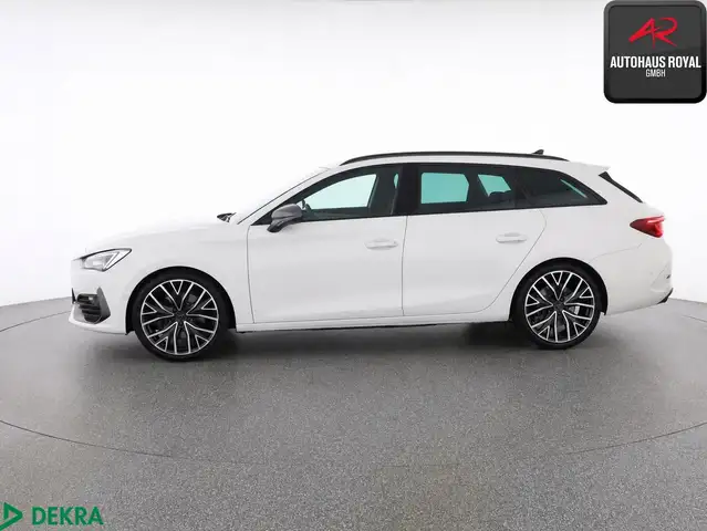 Cupra Leon view 2