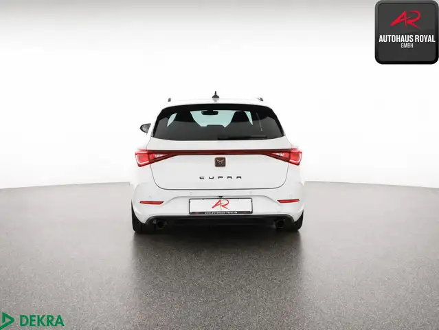 Cupra Leon view 4