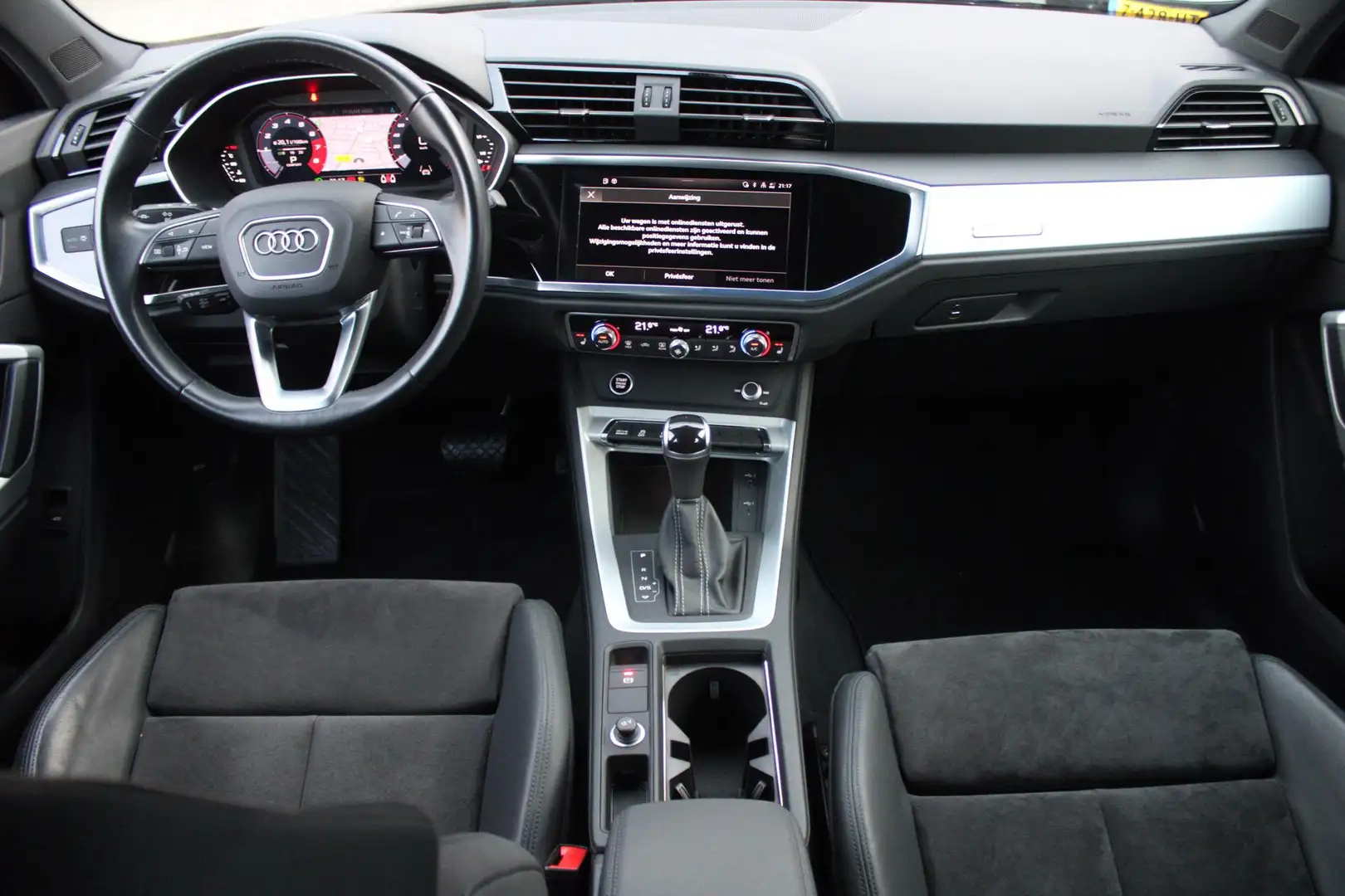 Audi Q3 Sportback 35 TFSI S-Line | Panoramadak | Camera | Blauw - 2