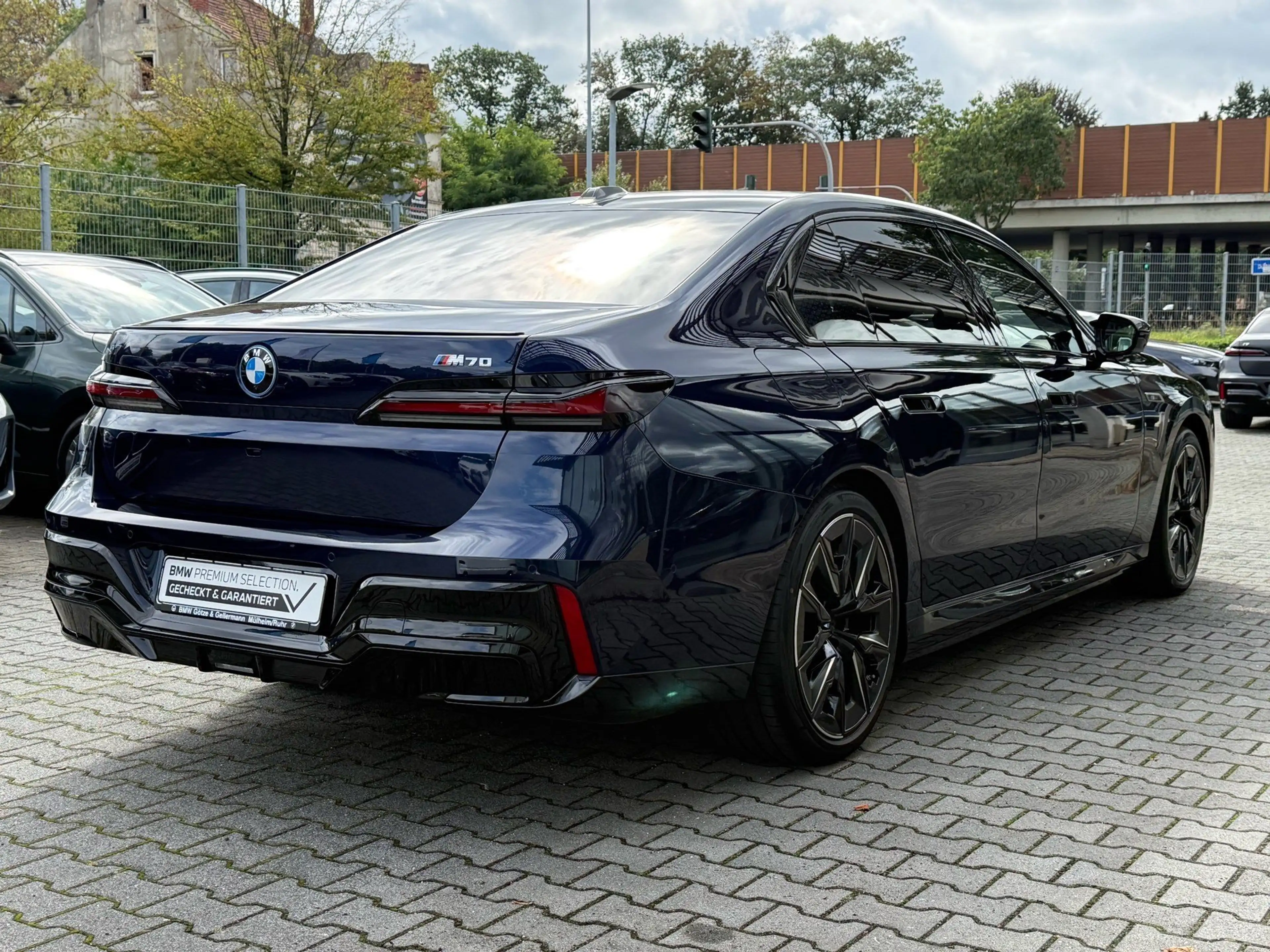 BMW i7 M70 xDrive M Performance Paket Ex.LoungeSeat. — photo 2