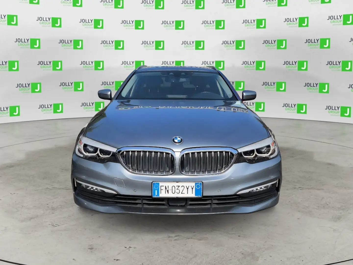 BMW 520 520d Touring Sport Grau - 1