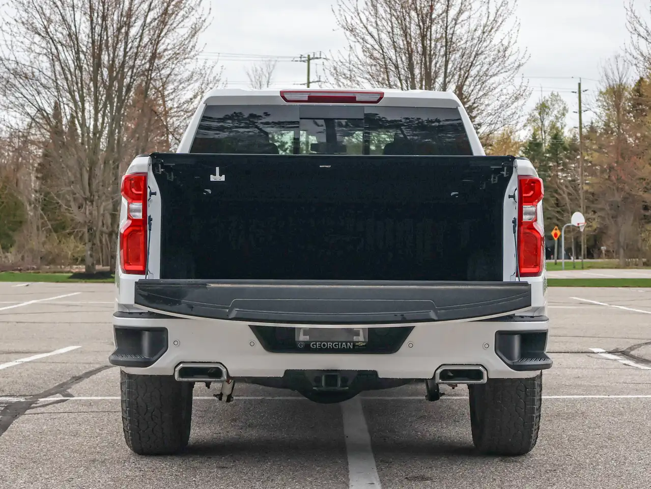 Chevrolet Silverado 1500 снимка Chevrolet Silverado 1500