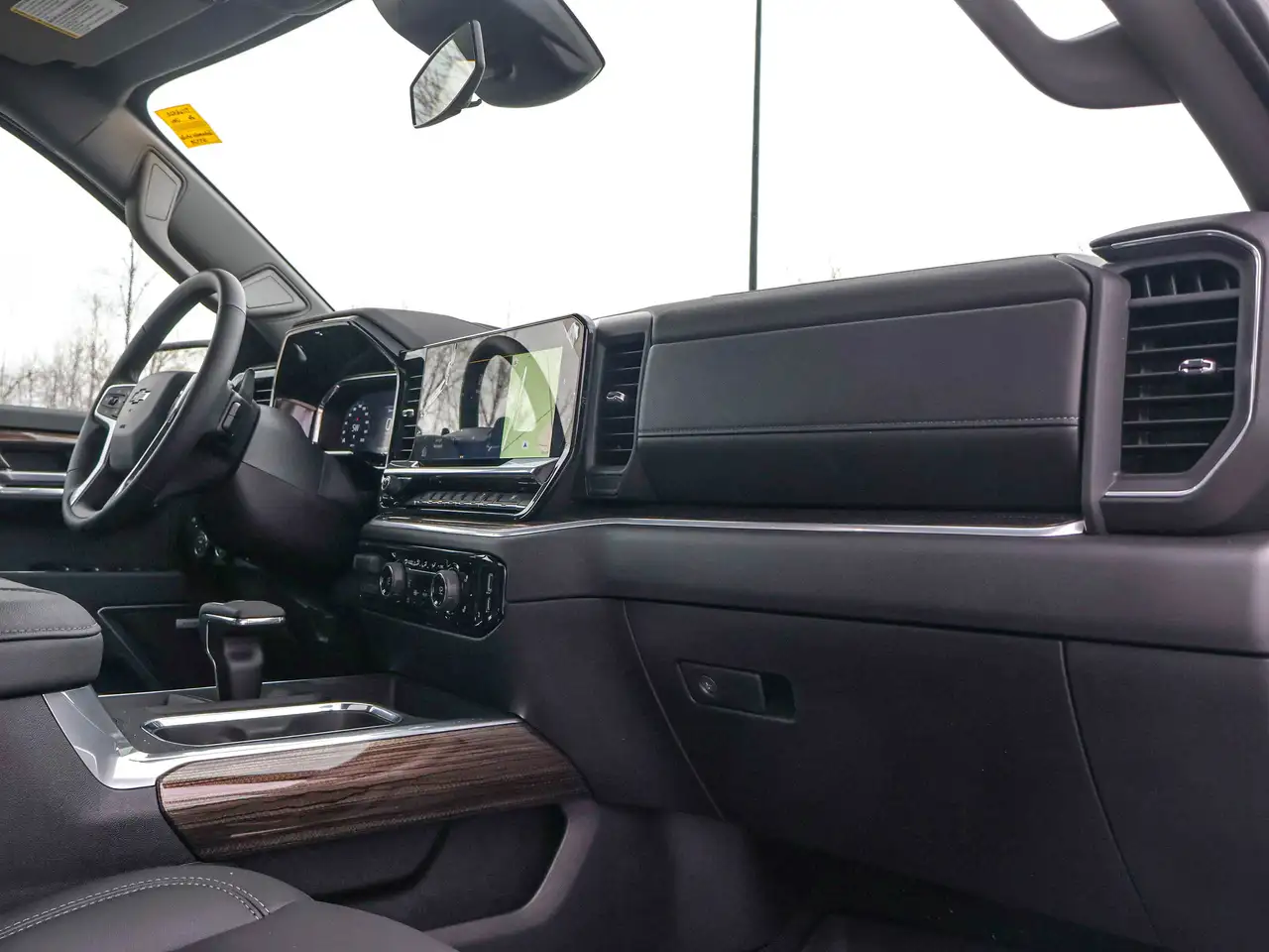 Chevrolet Silverado 1500 снимка Chevrolet Silverado 1500