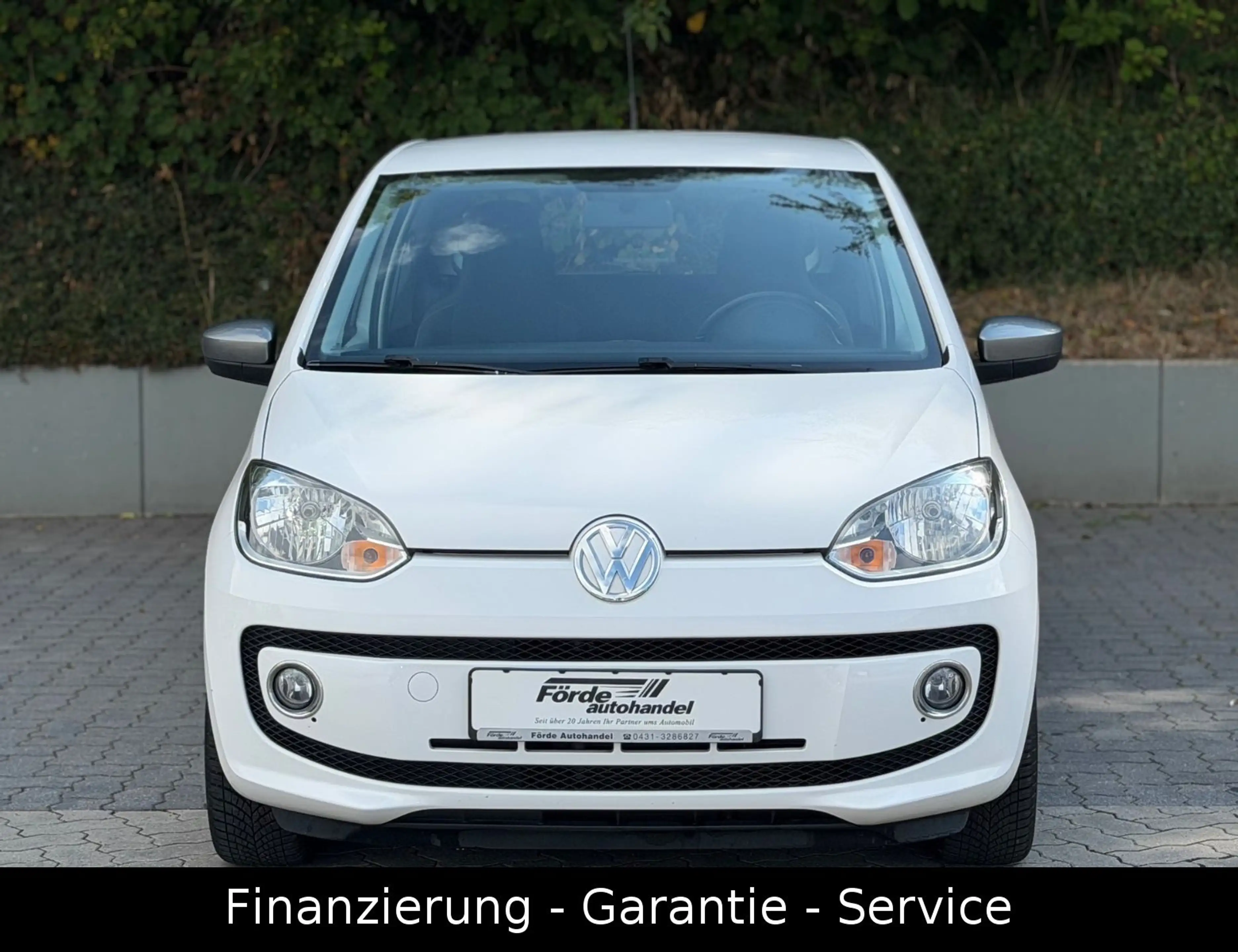 Volkswagen up! cheer up!/SHZ/KLIMA/75PS/TÜV NEU/2HAND — photo 2
