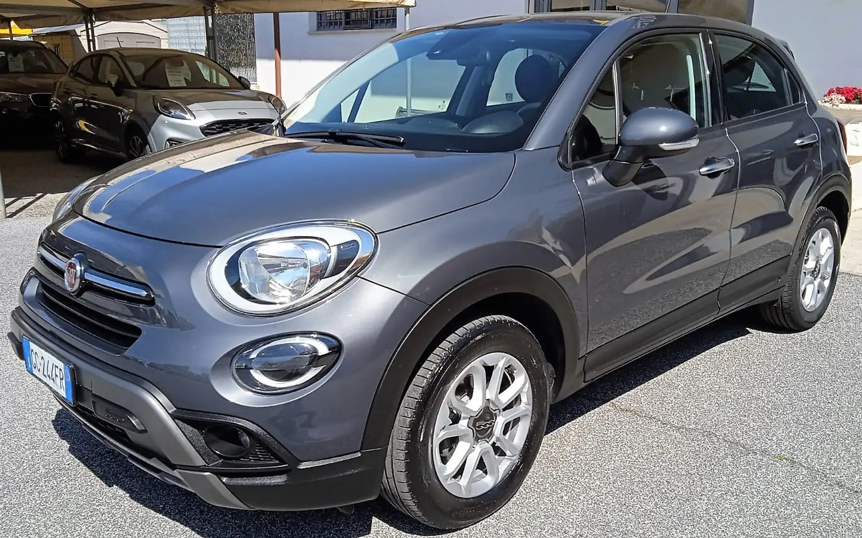 Fiat 500X 1.6 Multijet 120cv City Cross 120cv City Cross Grijs - 2