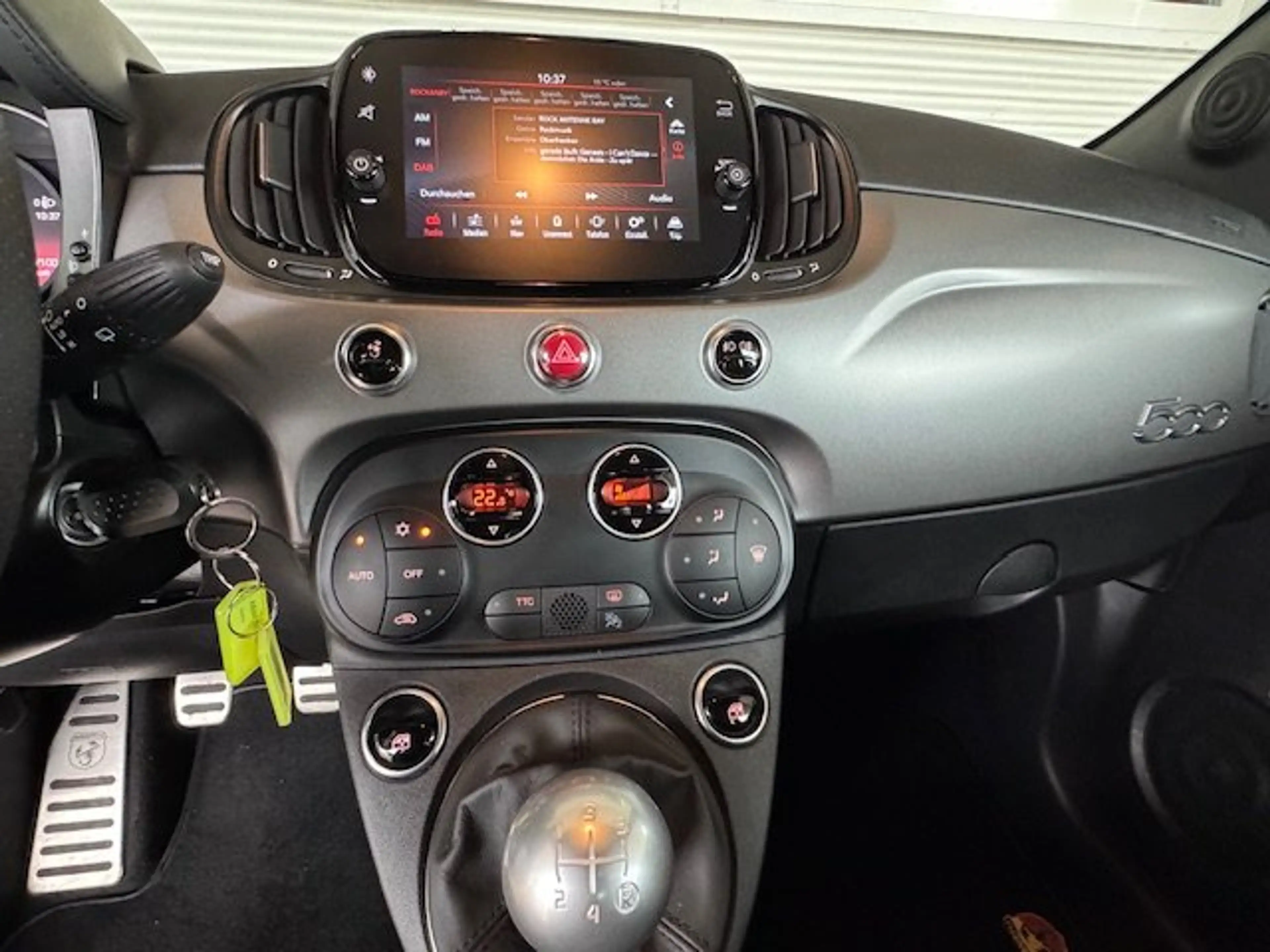 Abarth 595 PDC Klimaautom. DAB NAVI Scheckh. NUR 7.300 KM — photo 15