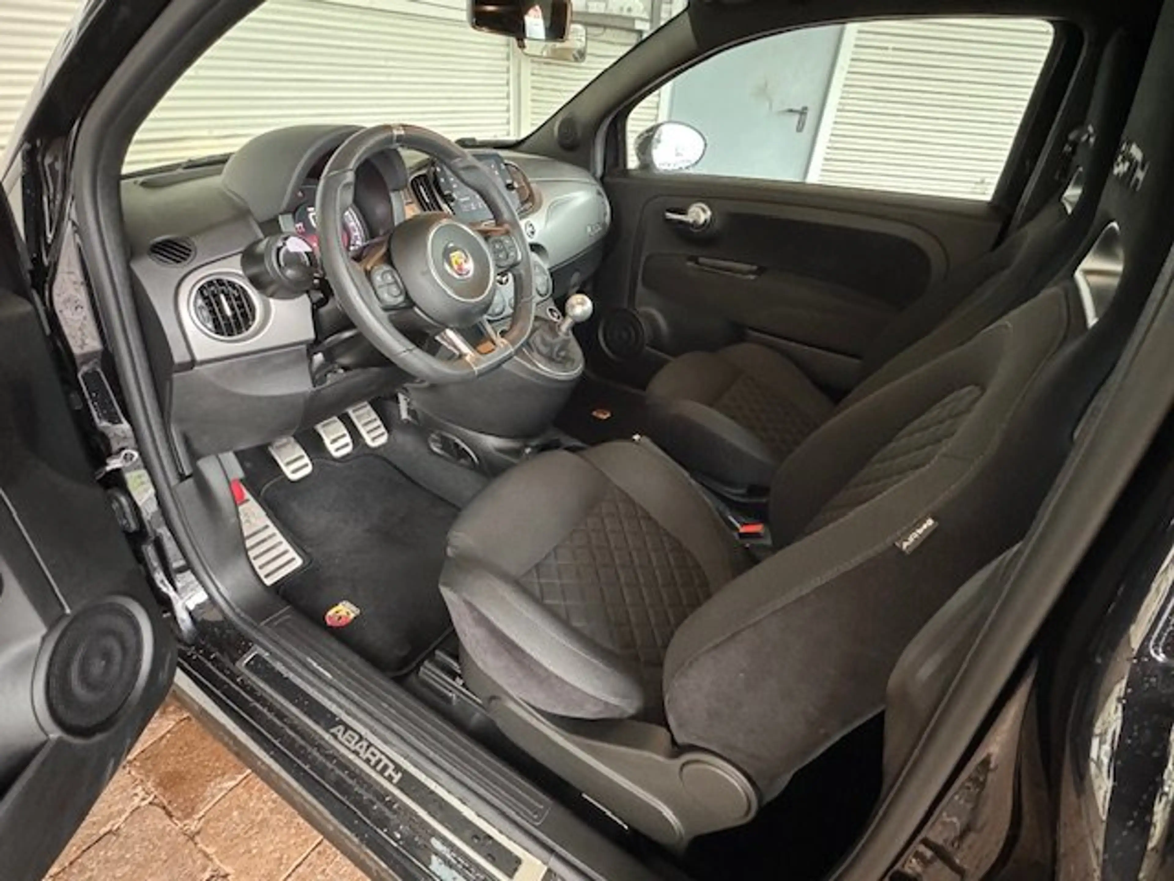 Abarth 595 PDC Klimaautom. DAB NAVI Scheckh. NUR 7.300 KM — photo 9