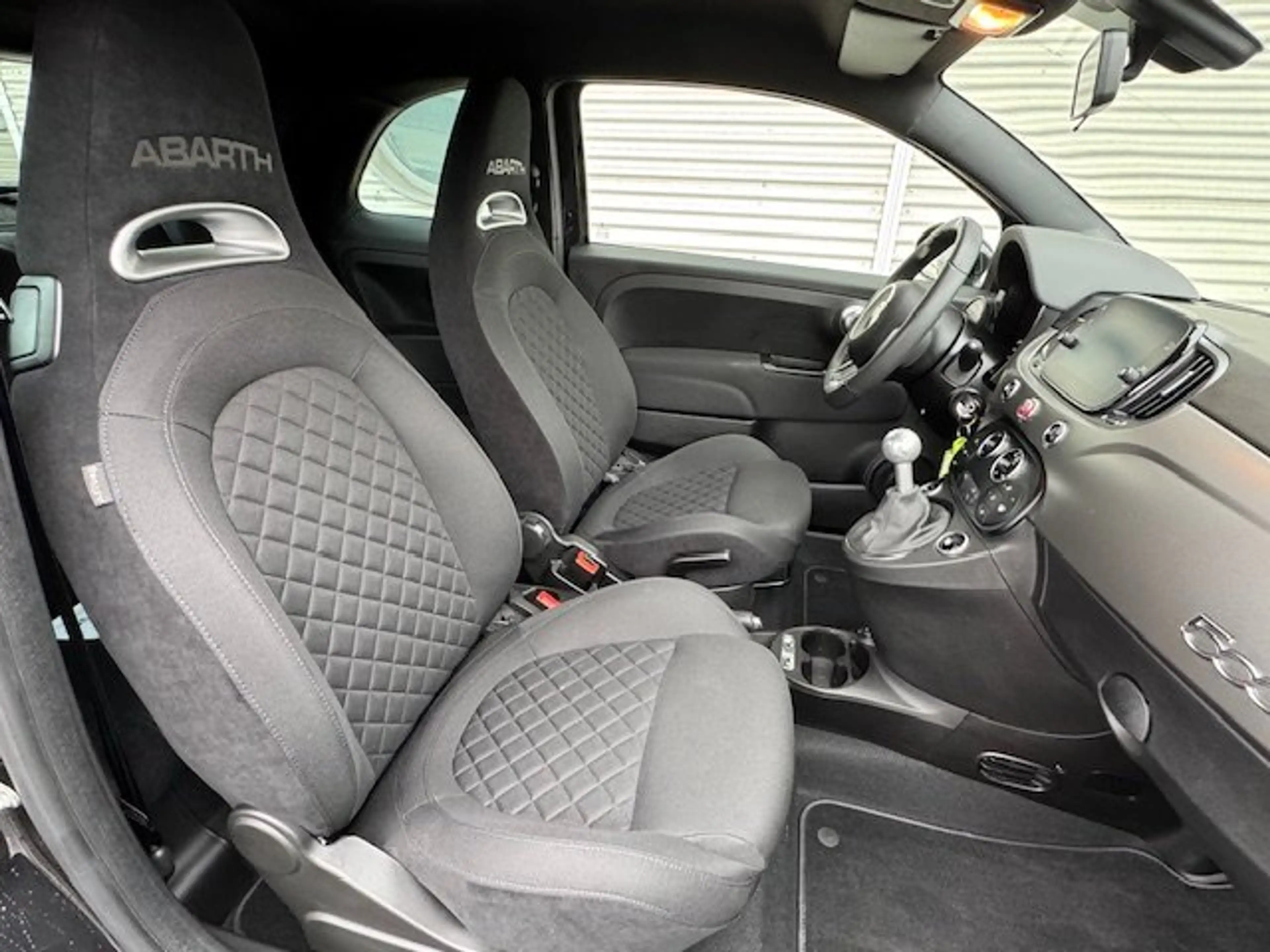 Abarth 595 PDC Klimaautom. DAB NAVI Scheckh. NUR 7.300 KM — photo 11