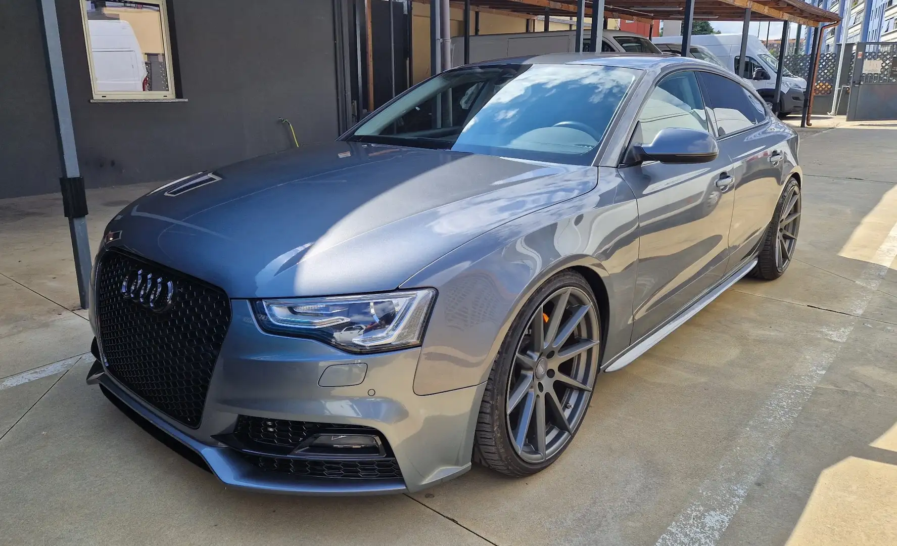 Audi A5 2.0 tfsi/QUATTRO/S LINE/TAGL AUDI/LED/STAGE 280CV Grijs - 1