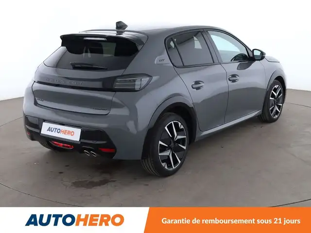 Peugeot 208 view 6