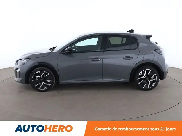 Peugeot 208 view 3