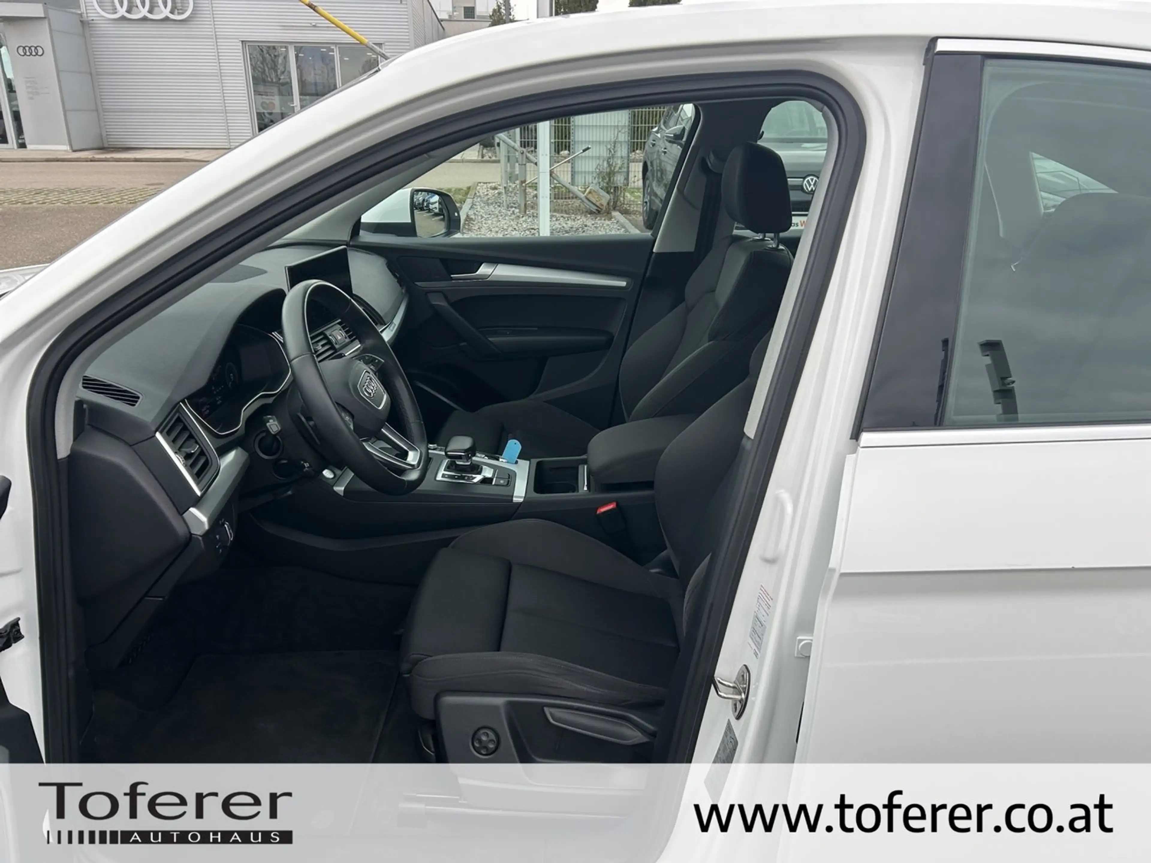 Audi Q5 50 TFSI e quattro advanced — photo 11