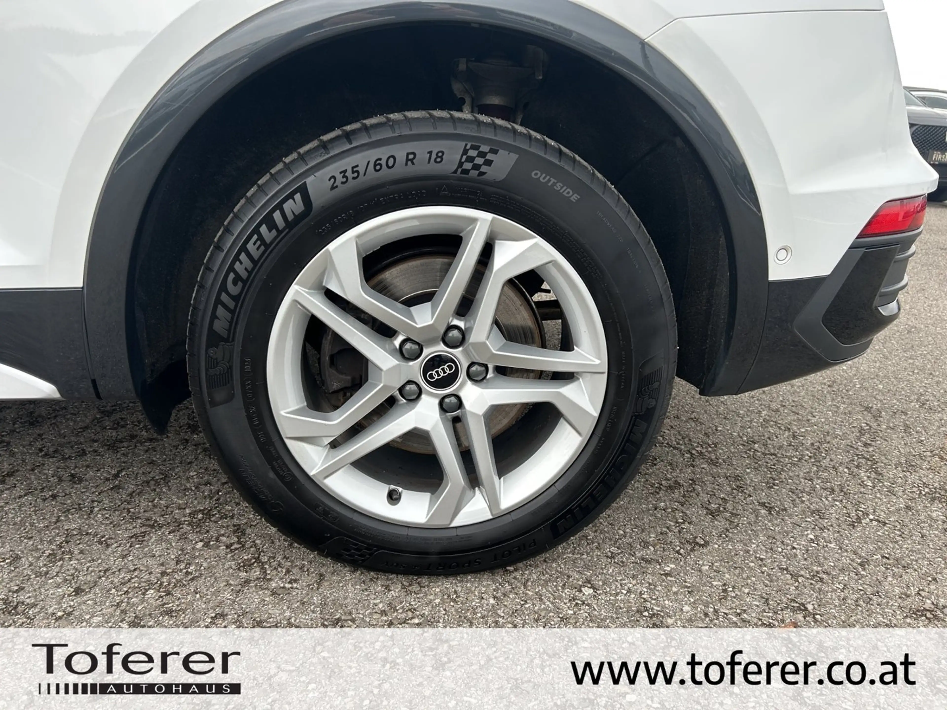 Audi Q5 50 TFSI e quattro advanced — photo 12