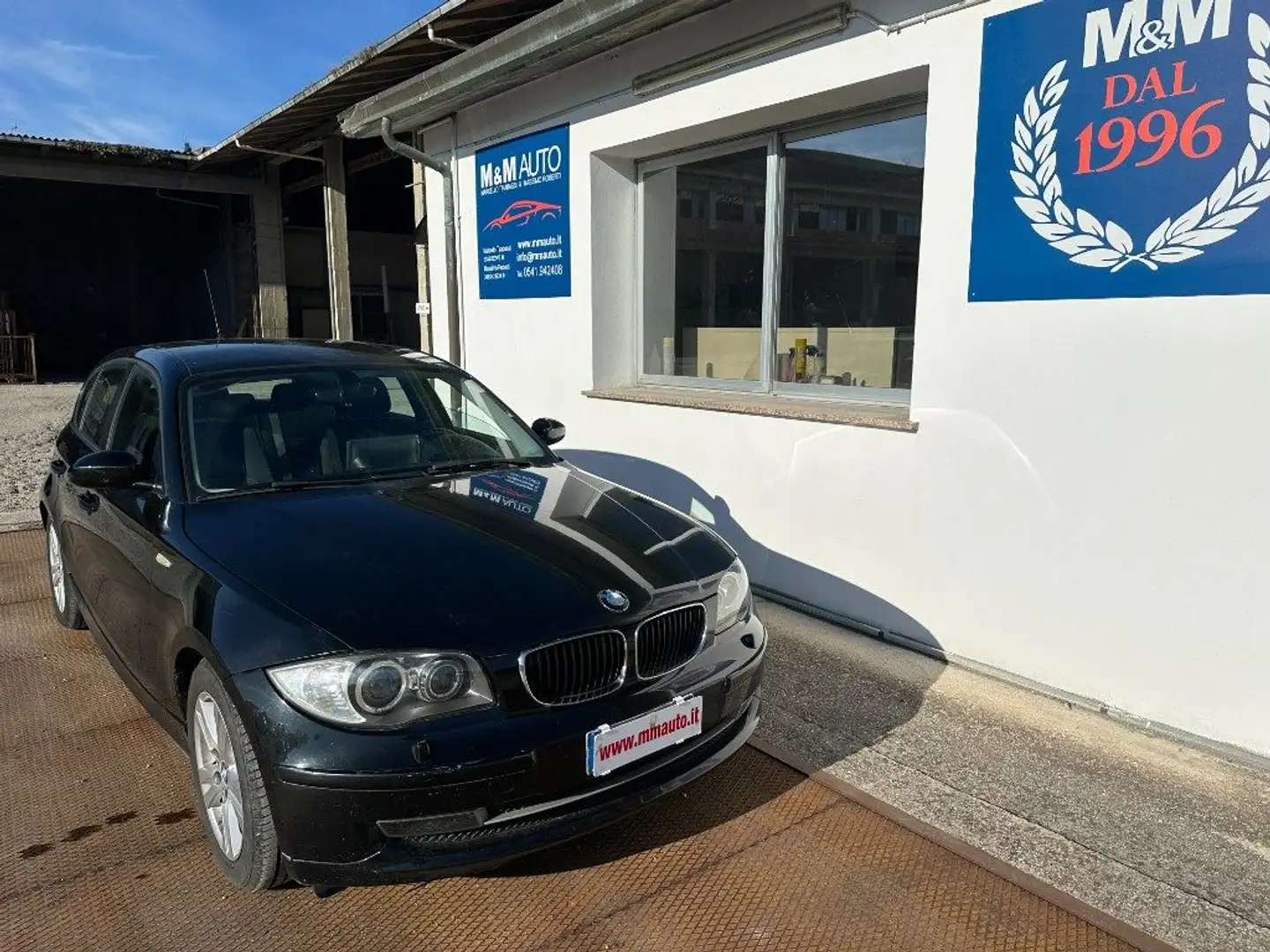 BMW 120 d cat 5 porte Attiva DPF  NAVIG!!!!!! Negro - 2