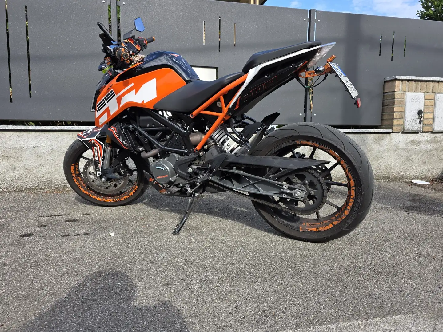 KTM 125 Duke Abs Arancione - 2