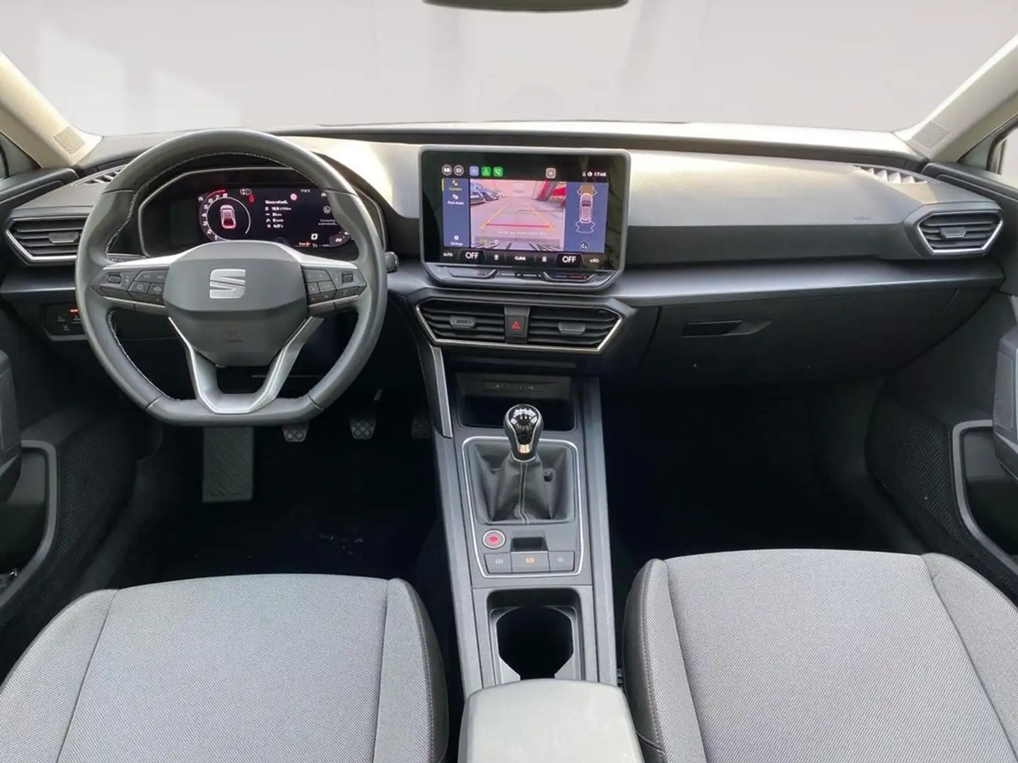 SEAT Leon 1.5 TSI S&S Style 25º Aniversario 115 Weiß - 2