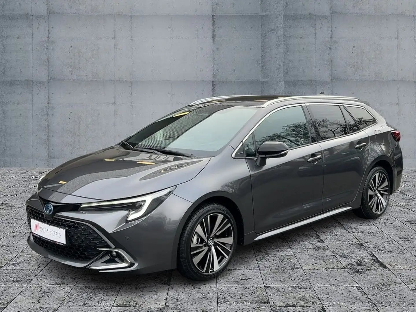 Toyota Corolla TS 1.8 Hybrid TEAMPLAYER LED+NAV+ACC+SHZ Grijs - 2