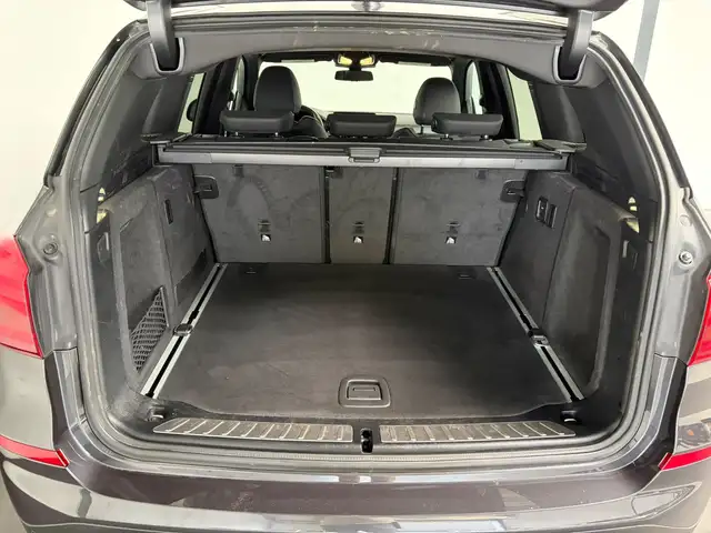 BMW X3 view 30