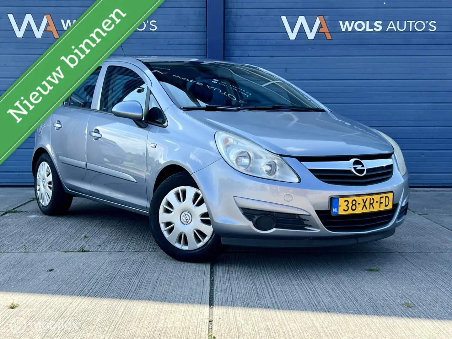 Opel Corsa 1.2-16V Business / 5 DEURS / AIRCO / APK 05-2026! Grijs - 1