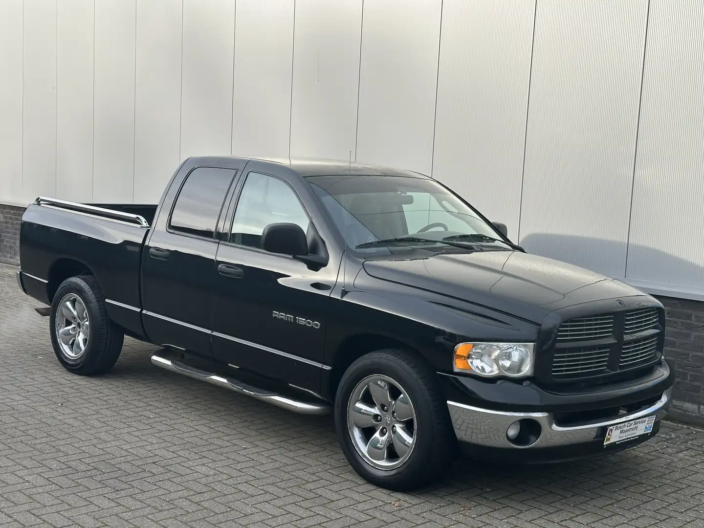 Dodge RAM 1500 | Crew Cab | Orange County | 4.7 V8 | LPG | M Negro - 2