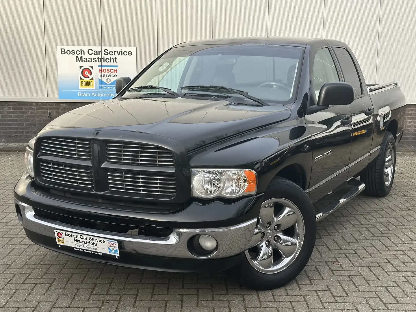 Dodge RAM 1500 | Crew Cab | Orange County | 4.7 V8 | LPG | M Negro - 1