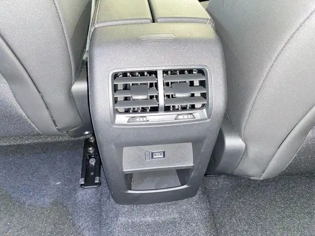 Opel Astra view 20