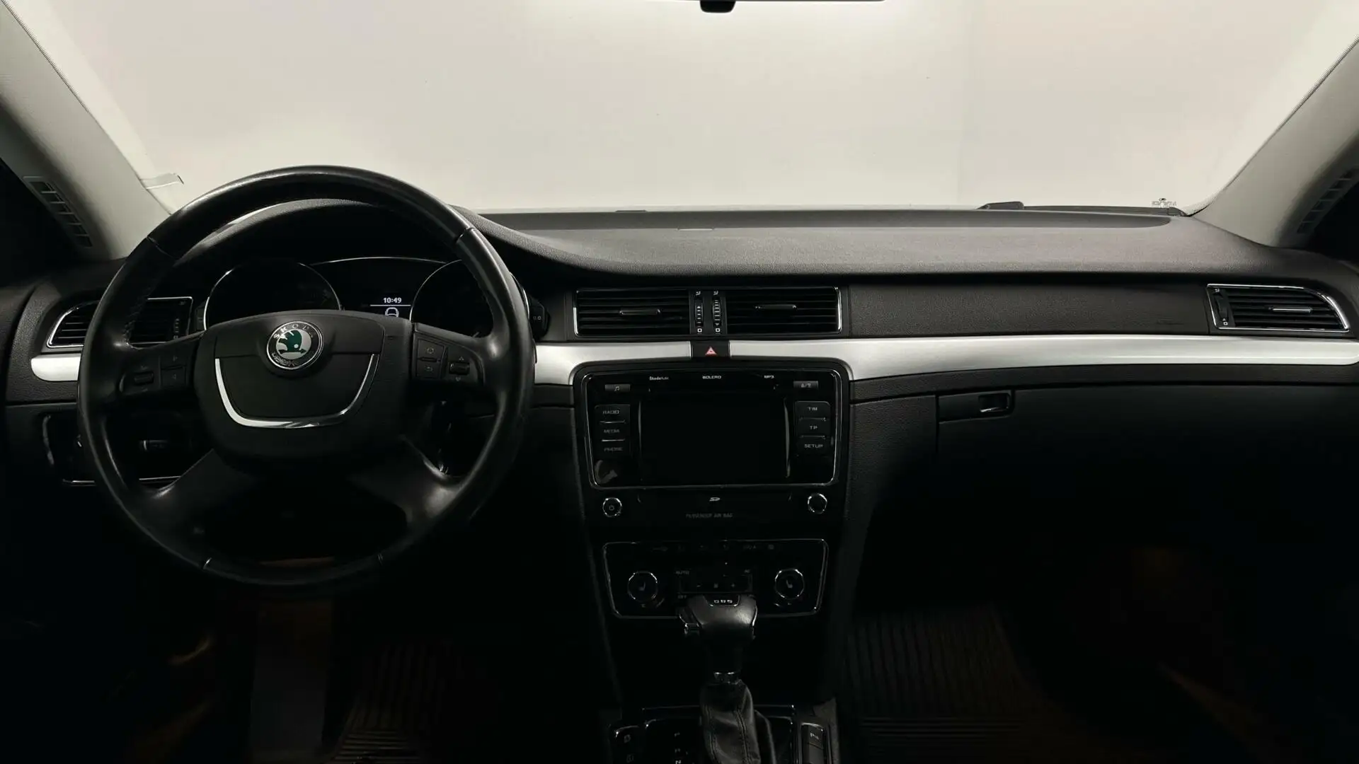 Skoda Superb Combi 1.8 TSI Elegance Business Line ECC LM TREKHA Šedá - 2