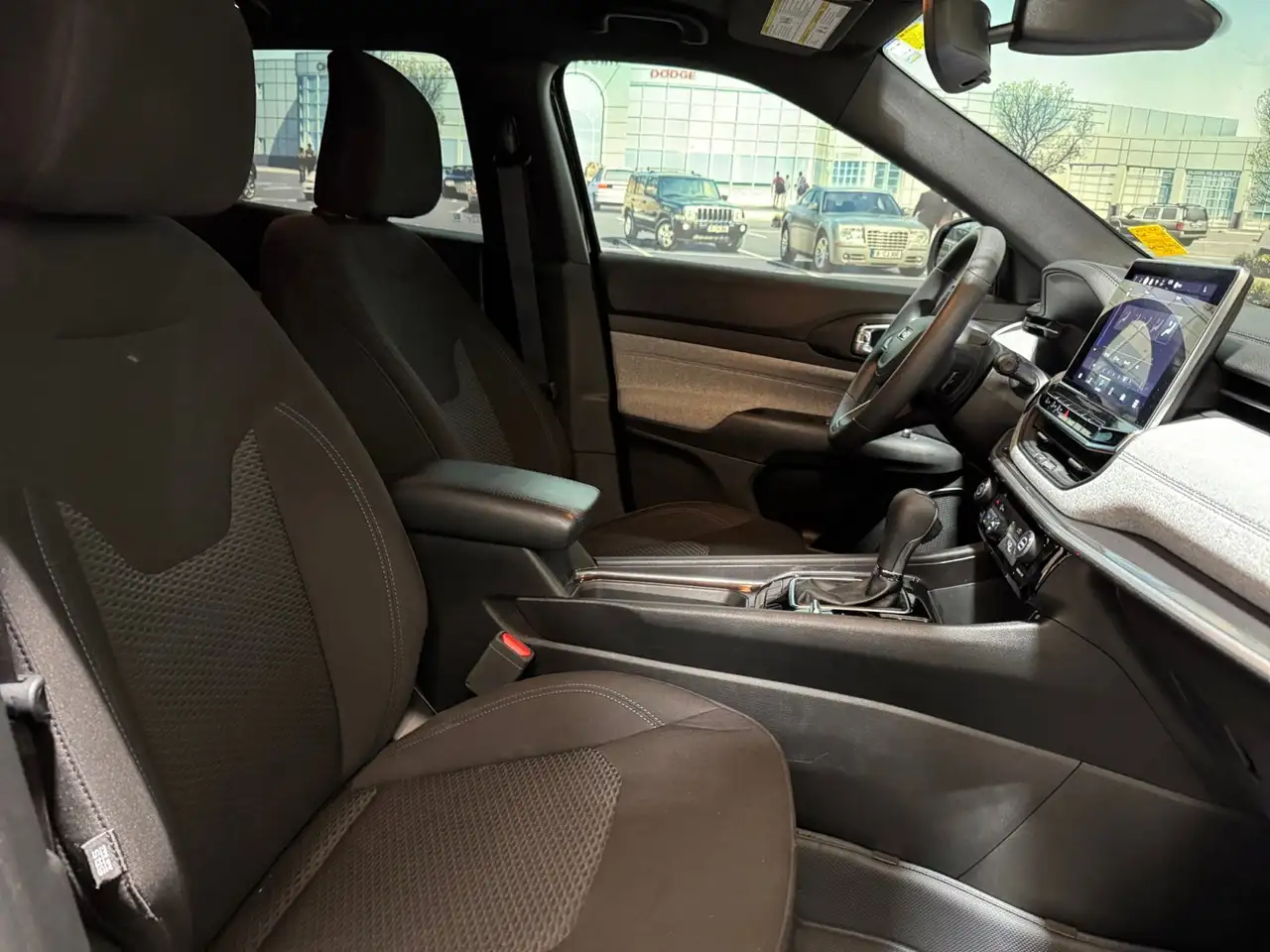 Jeep Compass снимка Jeep Compass