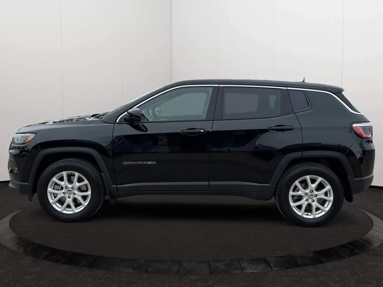 Jeep Compass снимка Jeep Compass