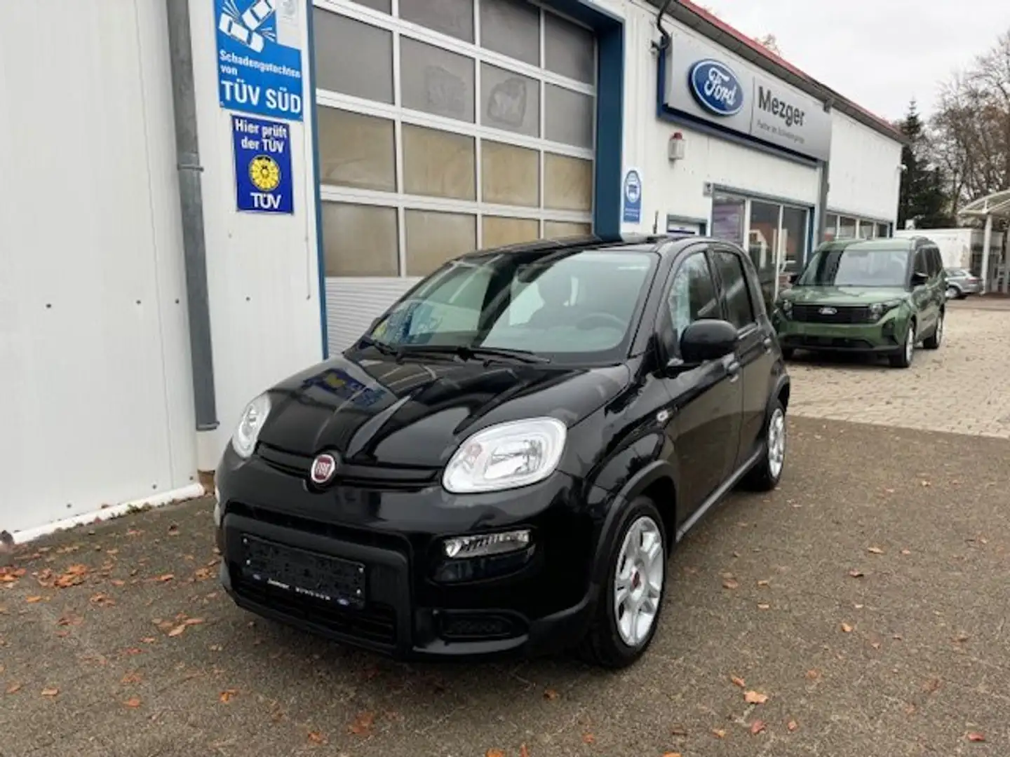 Fiat Panda Base Schwarz - 1