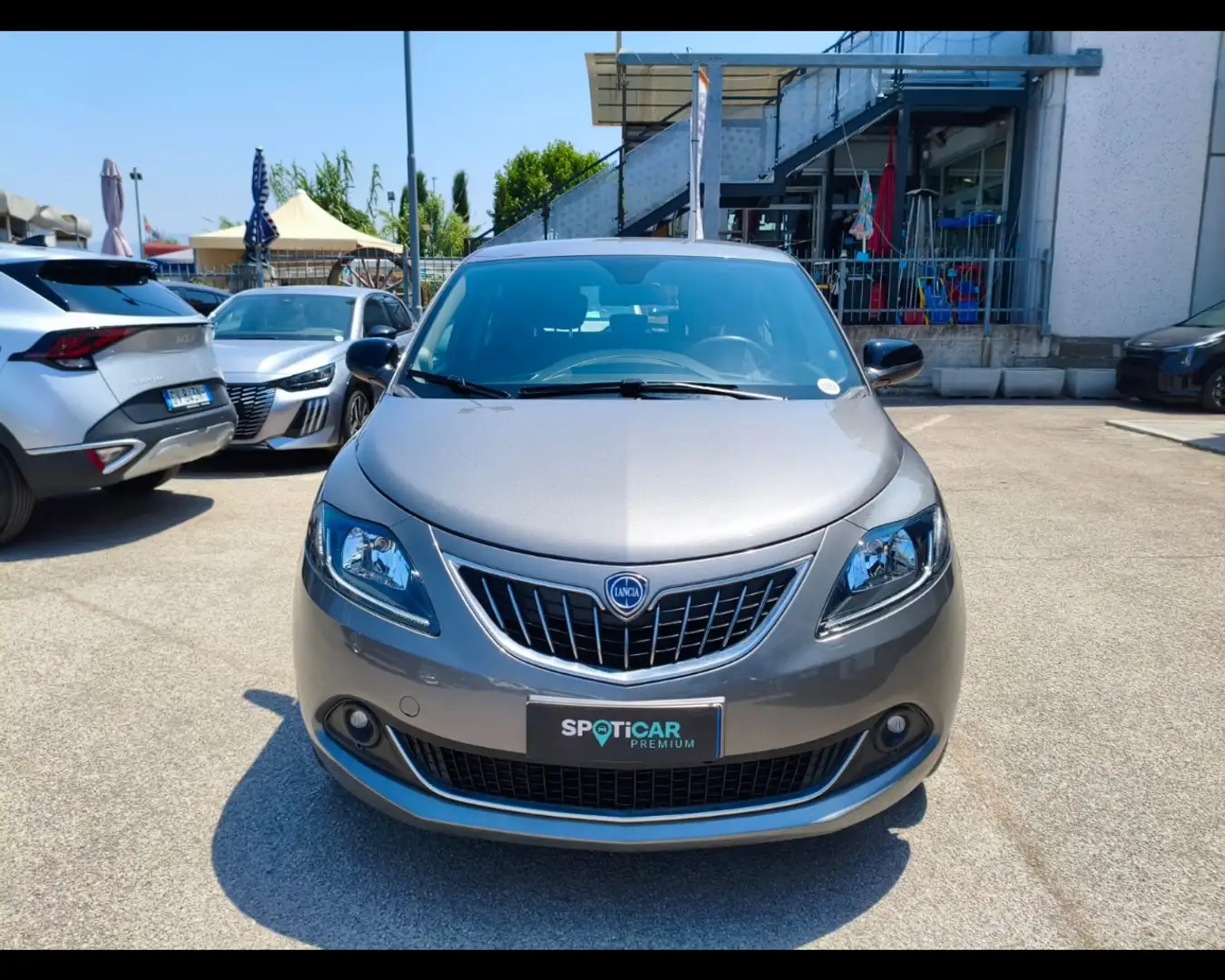 Lancia Ypsilon 1.0 FireFly Hybrid Platino Grau - 2
