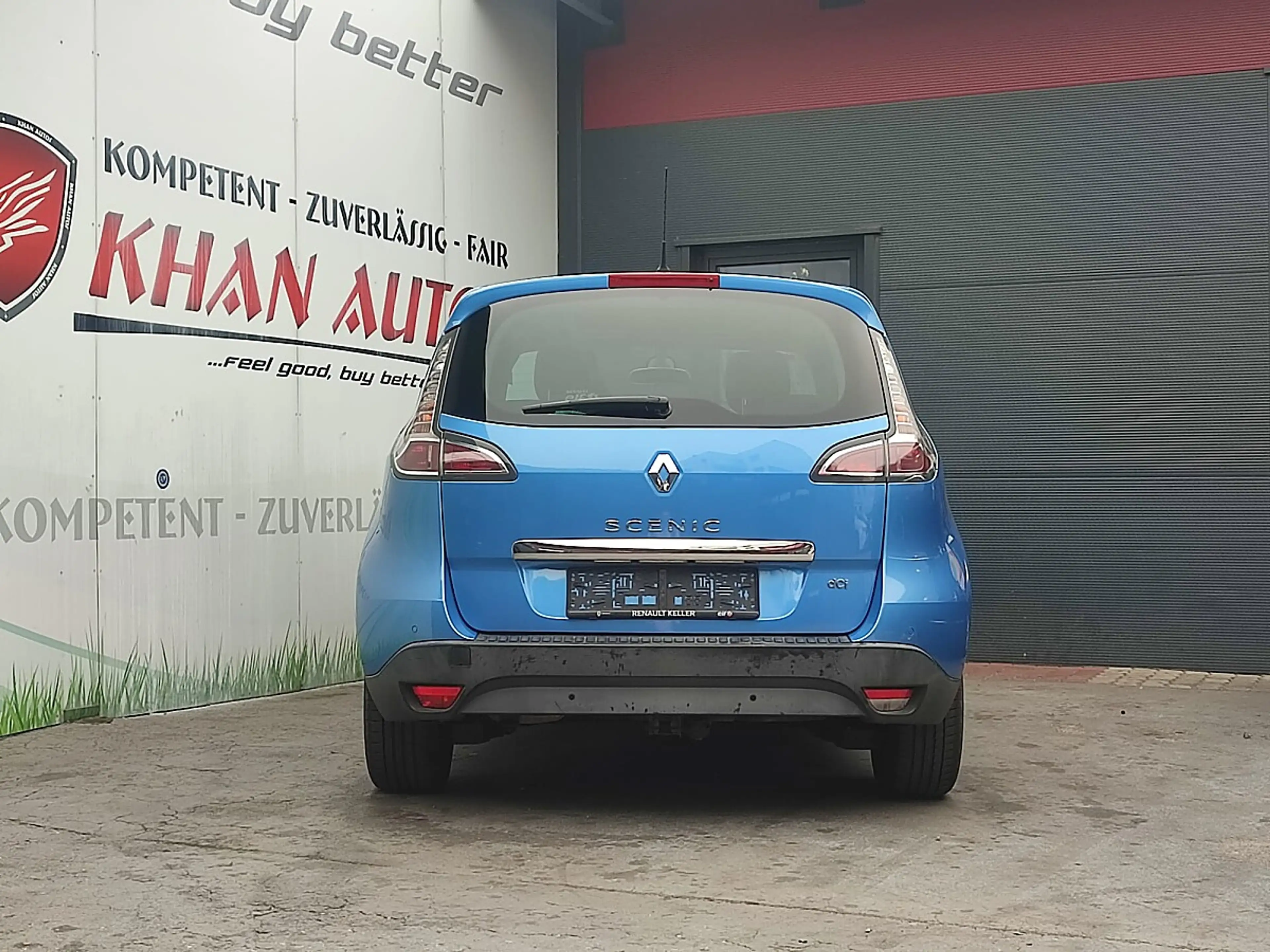 Renault Scenic Scénic dCi 110 EDC Bose Edition — photo 4