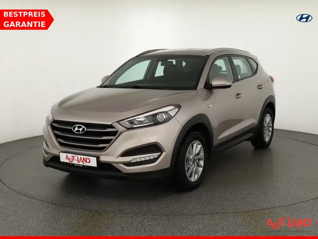 Hyundai TUCSON 1.6 T-GDI Style Navi Kamera AHK Tempomat