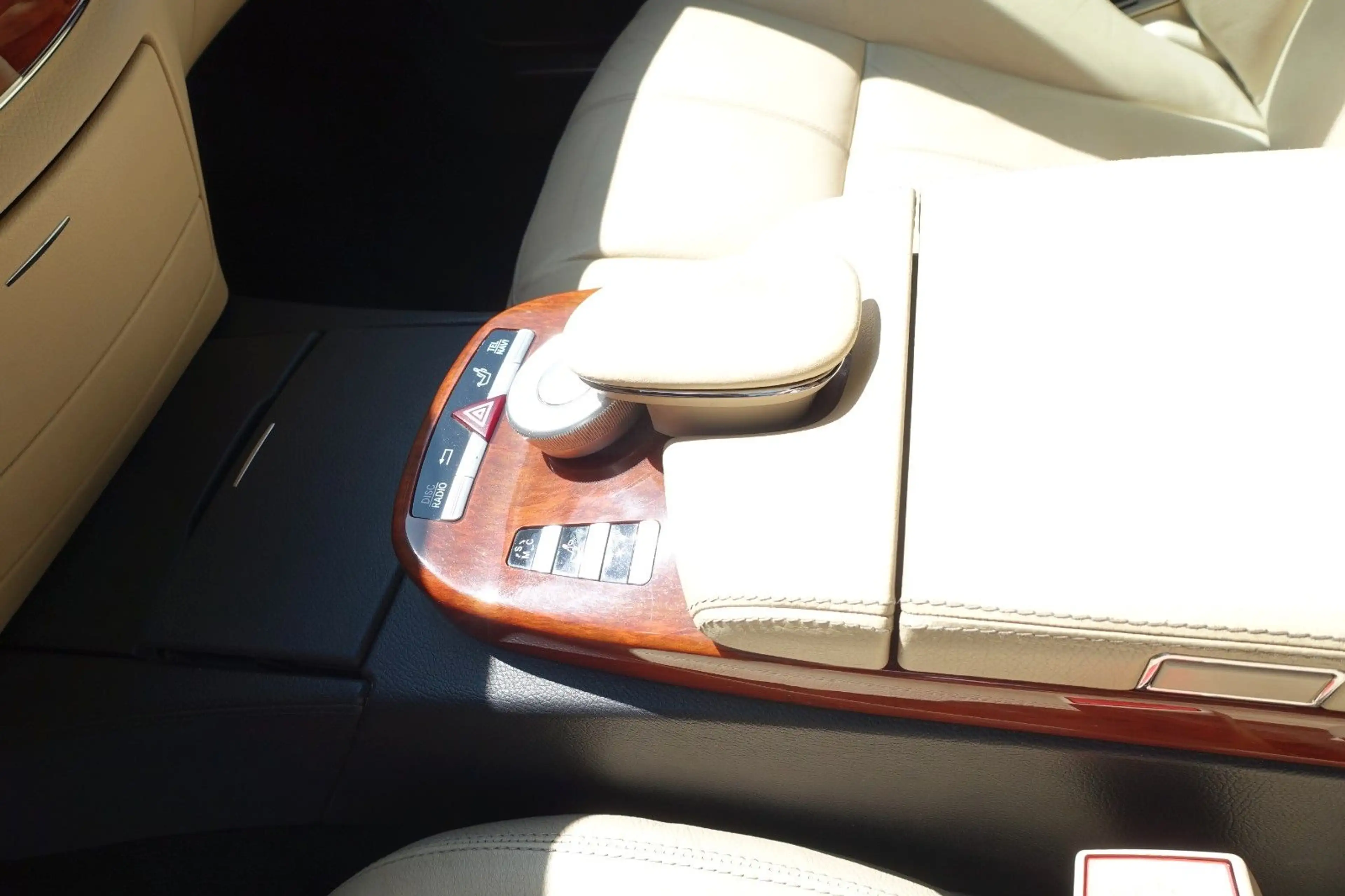 Mercedes-Benz S 350 Lim. S 350*NAVI*LEDER*SHZ*AHK*LPG-GASANLAGE*TÜV — photo 13