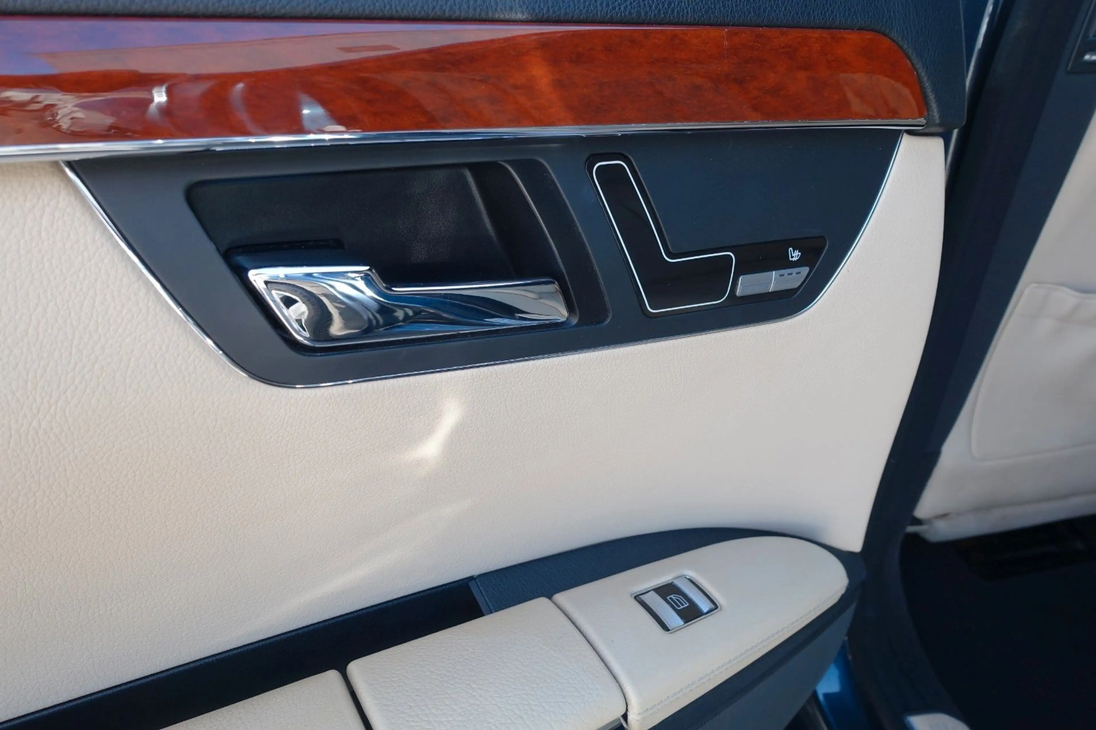 Mercedes-Benz S 350 Lim. S 350*NAVI*LEDER*SHZ*AHK*LPG-GASANLAGE*TÜV — photo 14