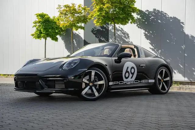 Porsche 992 911/992 Targa 4S Heritage Design Edi *Lift*PDCC*