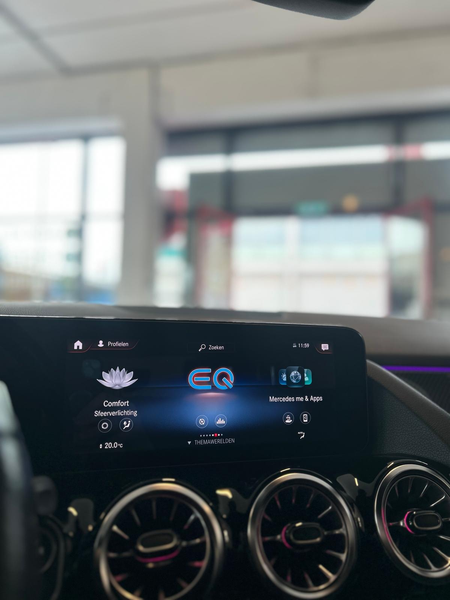 Mercedes-Benz GLA 250 e AMG Line Plug-in Hybride | 20''ICH | Lederen/Alc — photo 17