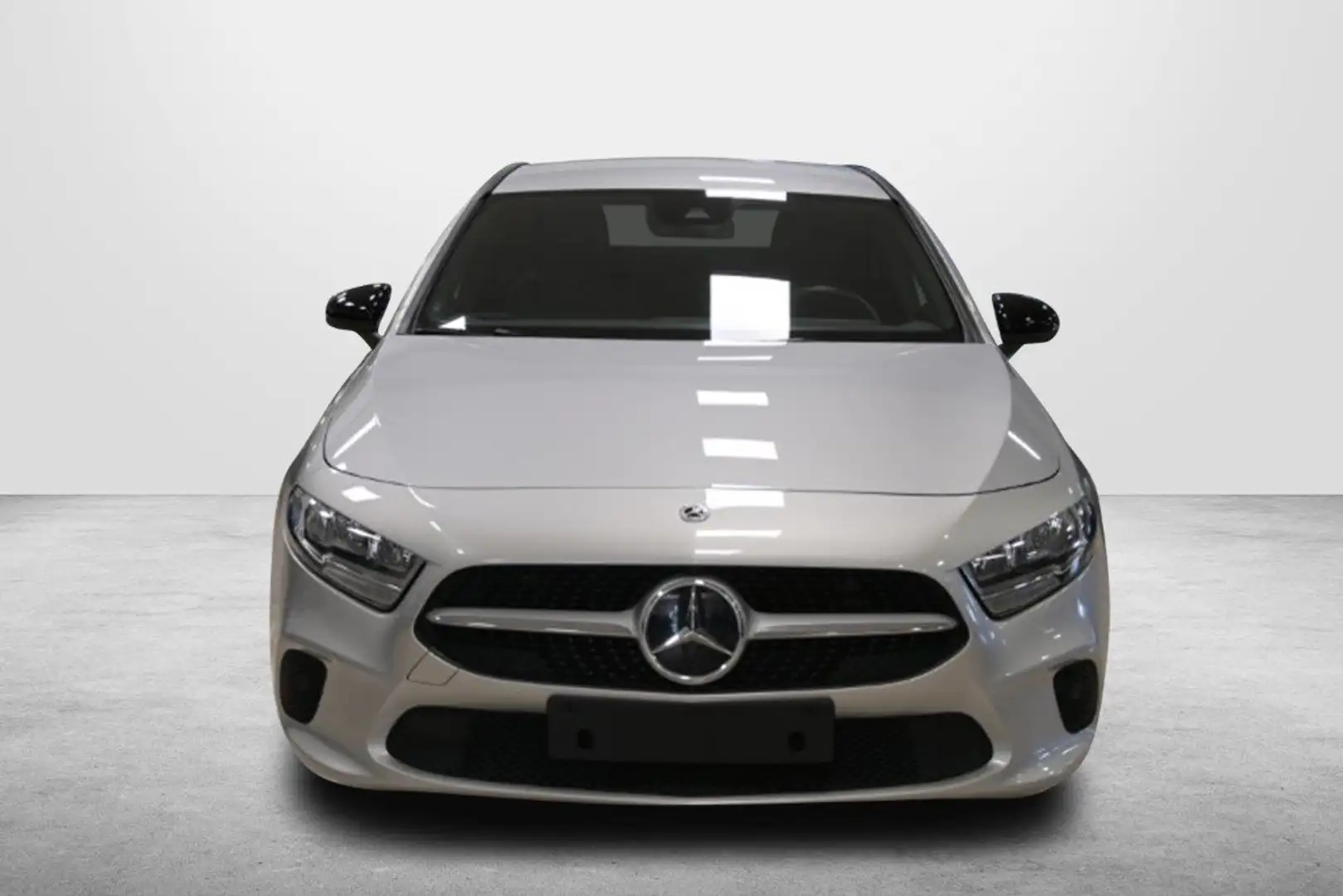 Mercedes-Benz A 180 A 180D SEDAN 115CV 6M. BUSINESS SOLUTION ( PELLE ) Argent - 2