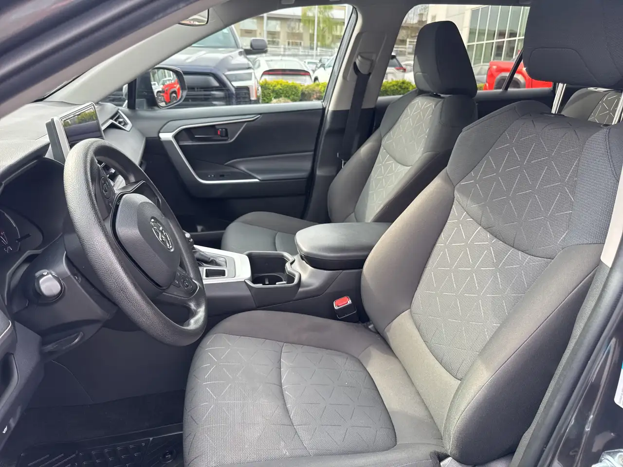 Toyota RAV 4 снимка Toyota RAV 4