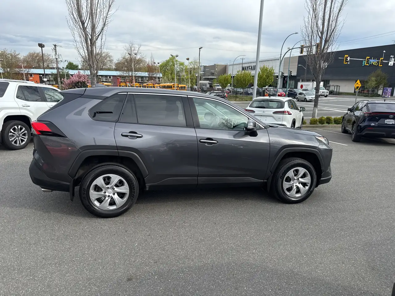 Toyota RAV 4 снимка Toyota RAV 4